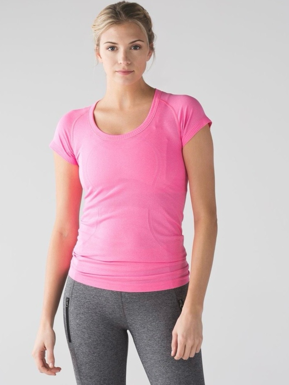 Lululemon Swiftly Tech Short-Sleeve Pink Top size 6